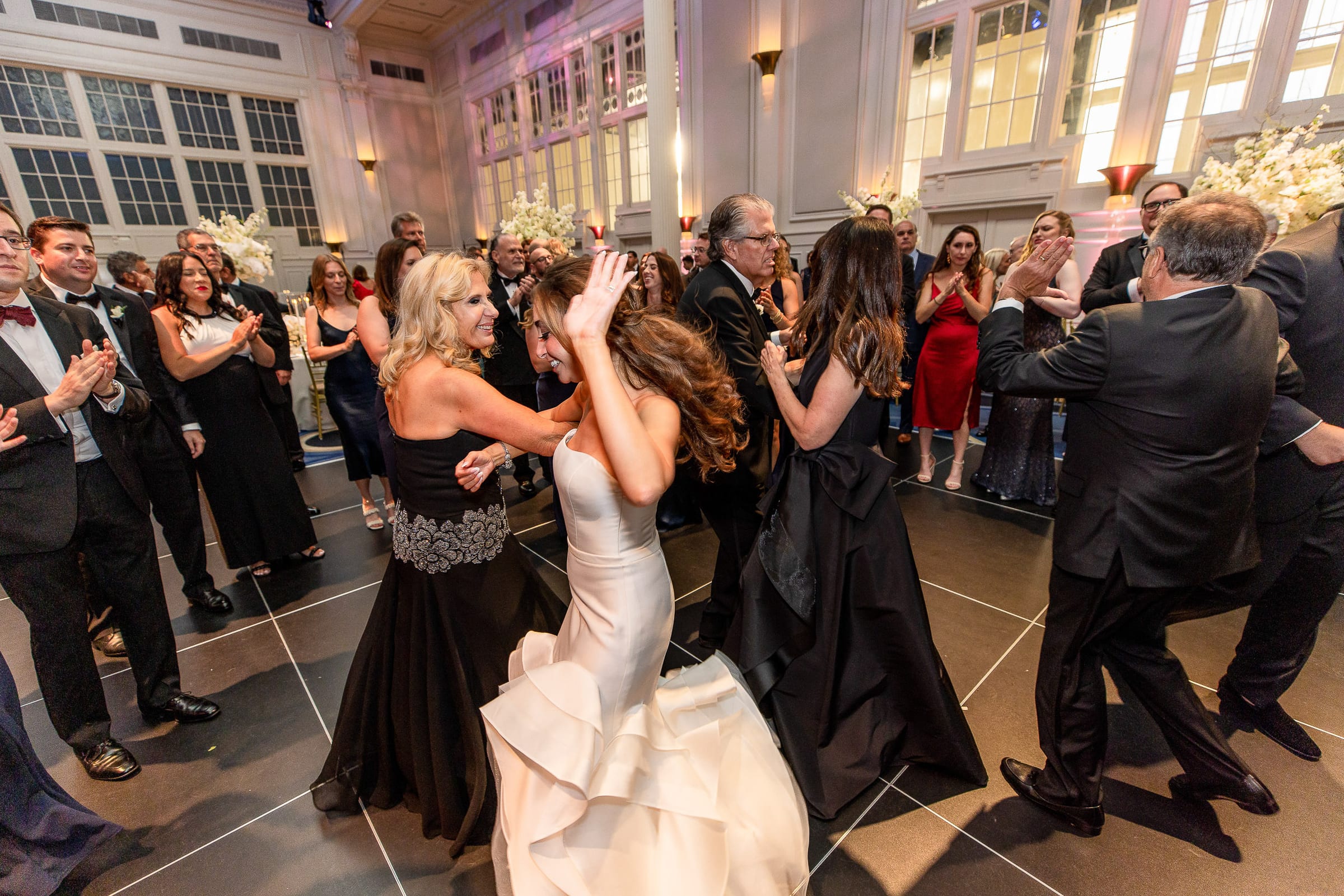 Ali & Matt at Casa Cipriani, New York — photograph 30