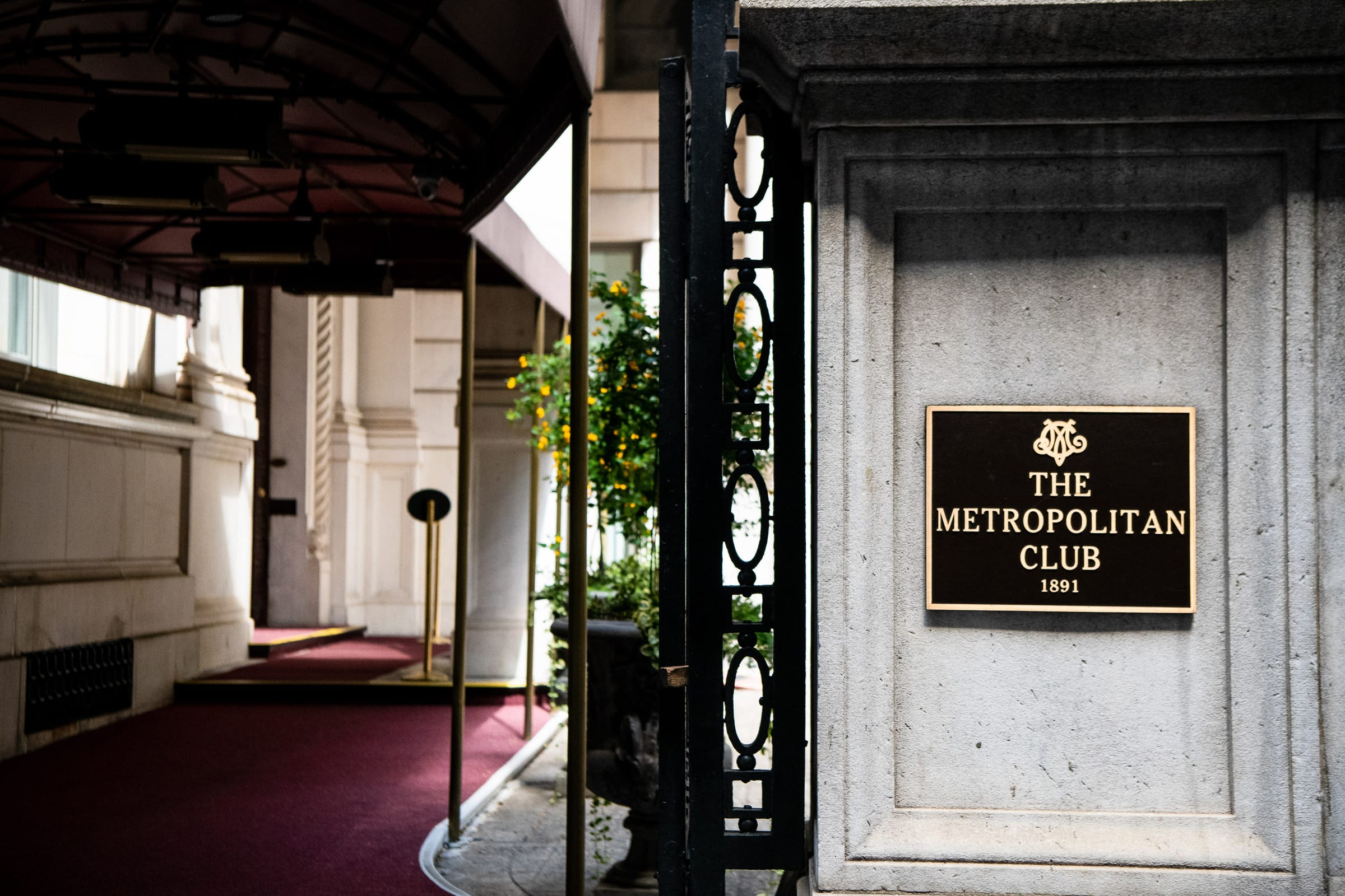 Braulio & Peter at Metropolitan Club, New York — photograph 1