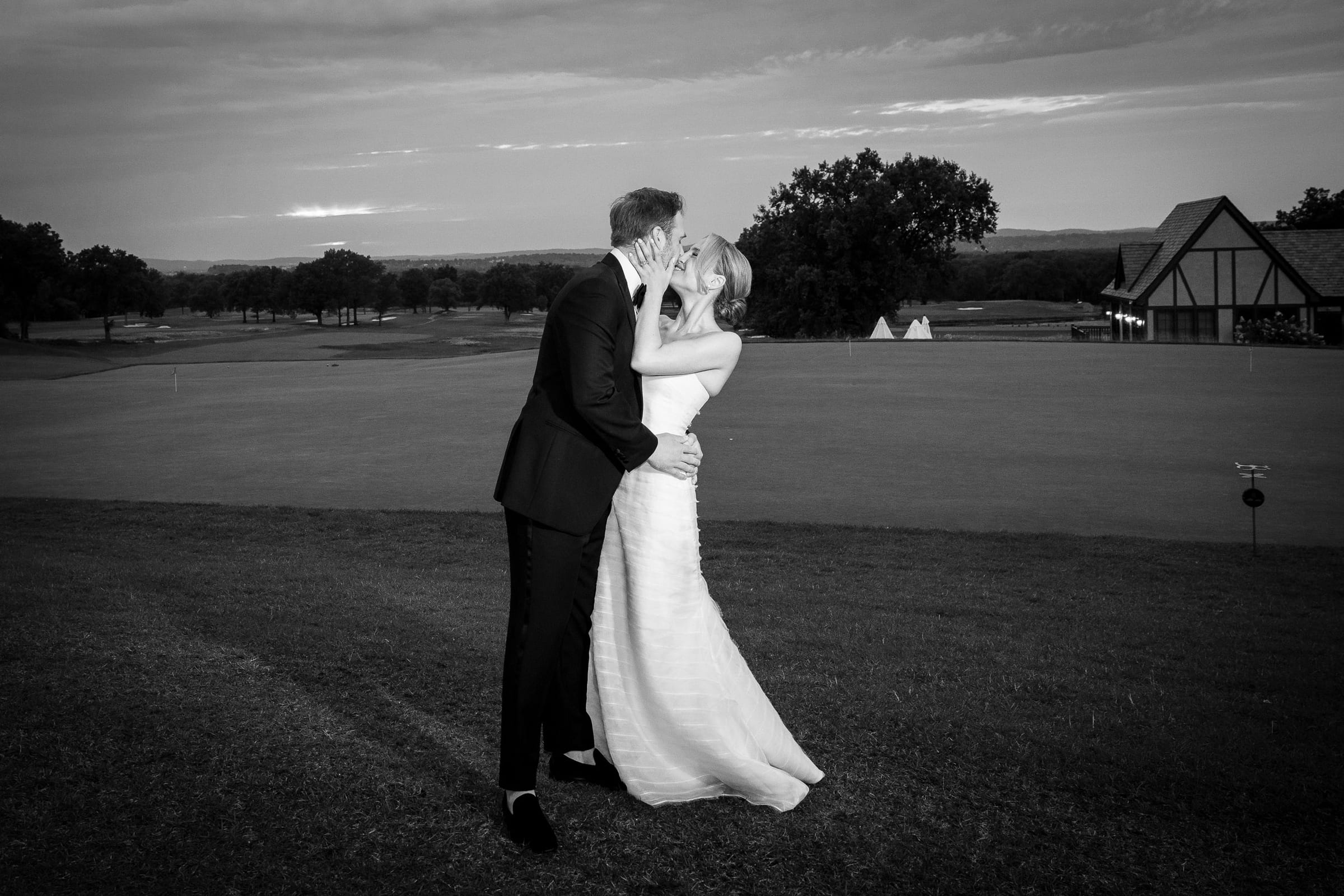 Kelly & Justin at Mountain Ridge Country Club, West Caldwell — photograph 27
