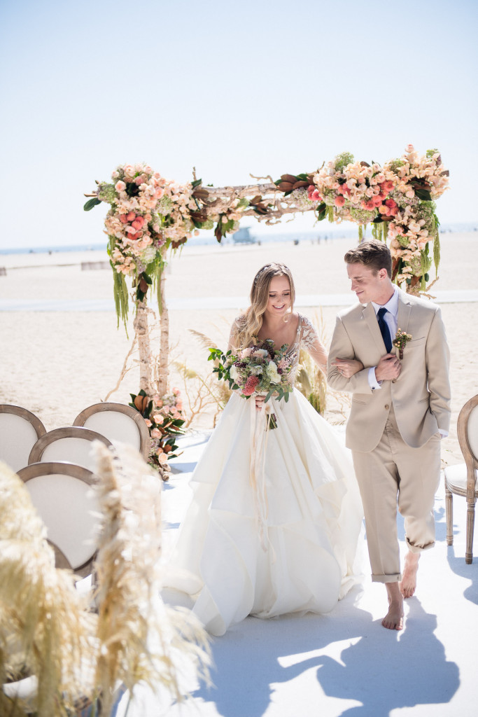 casa del mar bride and groom wedding on beach in sand