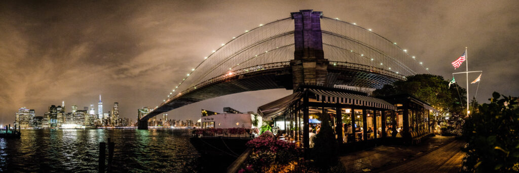 Kolor stitching | 32 pictures | Size: 18049 x 6026 | Lens: Standard | RMS: 3.24 | FOV: 242.14 x 80.85 ~ 20.07 | Projection: Spherical | Color: None |